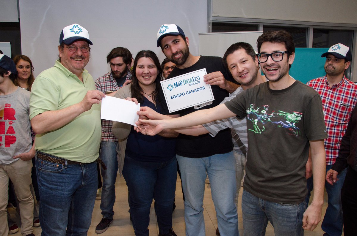 mdpentretodos's tweet photo. #MdPDataFest https://t.co/m2bnzVdOyF