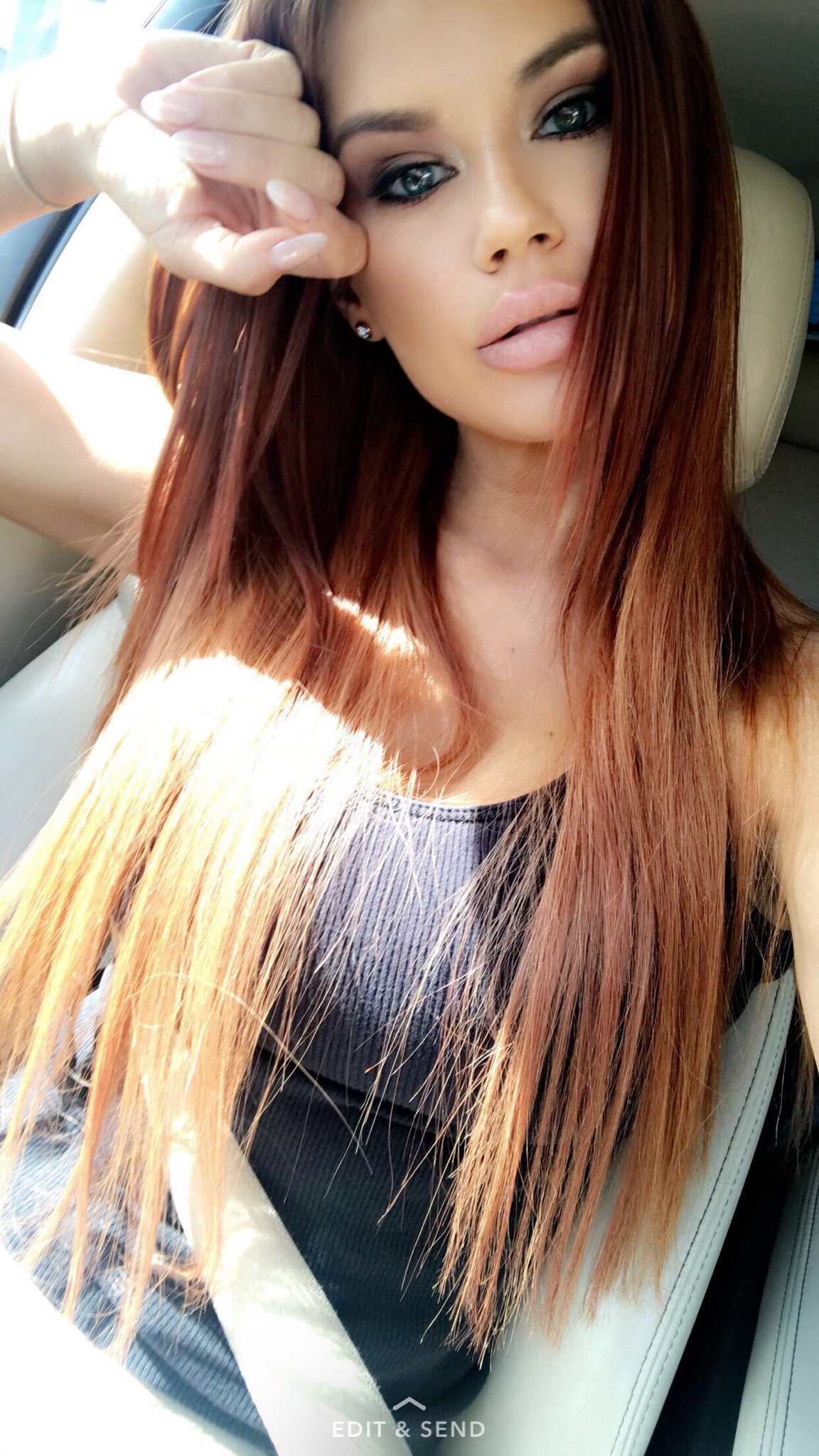 What's up Vegas? ❤️ https://t.co/OXdOBngoO4