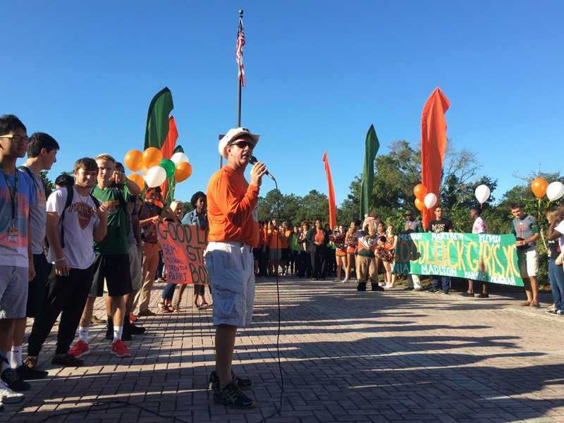 MHSsportszone's tweet photo. MHS Athletics is thrilled to welcome back on staff the New Head Boys Cross Country Coach, Jim Schmitt. #worldfamous https://t.co/MN3lhUl0Vm
