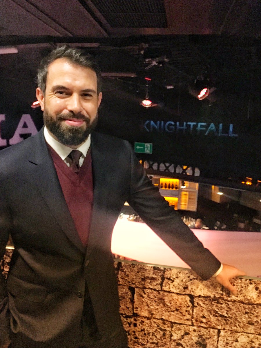 HBOMaxES's tweet photo. Preestreno de Knightfall con @tom_cullen! No te pierdas la serie sobre los Templarios a partir del 7/12! https://t.co/EeLGXje3vr