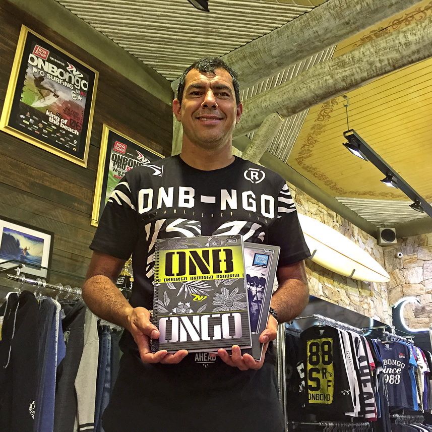 onbongosurf's tweet photo. Recebemos hoje a visita do técnico campeão brasileiro de 2017, Fábio Carille ( #Corinthians ) no Showroom #Onbongo. - https://t.co/S1qhaUOKvd https://t.co/cAPDmCJ9jv