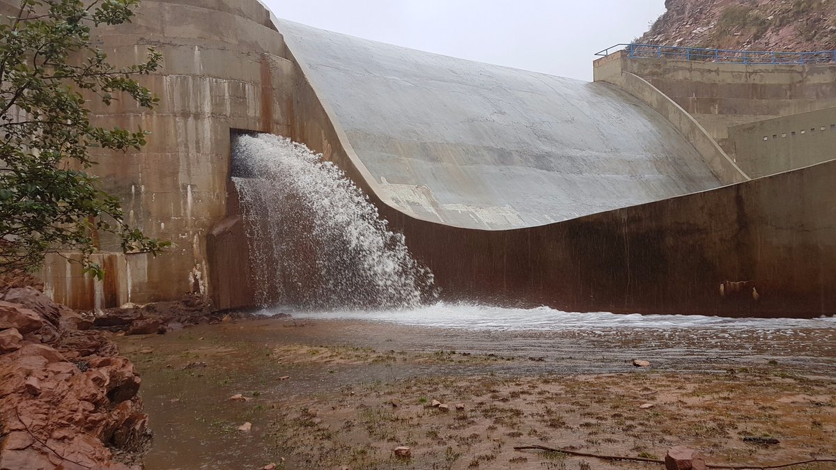 AmbienteyAgua's tweet photo. @CuidemosAguaBo | Municipio de Ravelo compromete mantener y garantizar el suministro continuo de agua de la represa Tejahuasi al sistema que administra #ELAPAS de #Sucre #Chuquisaca. https://t.co/15cHonpzzC