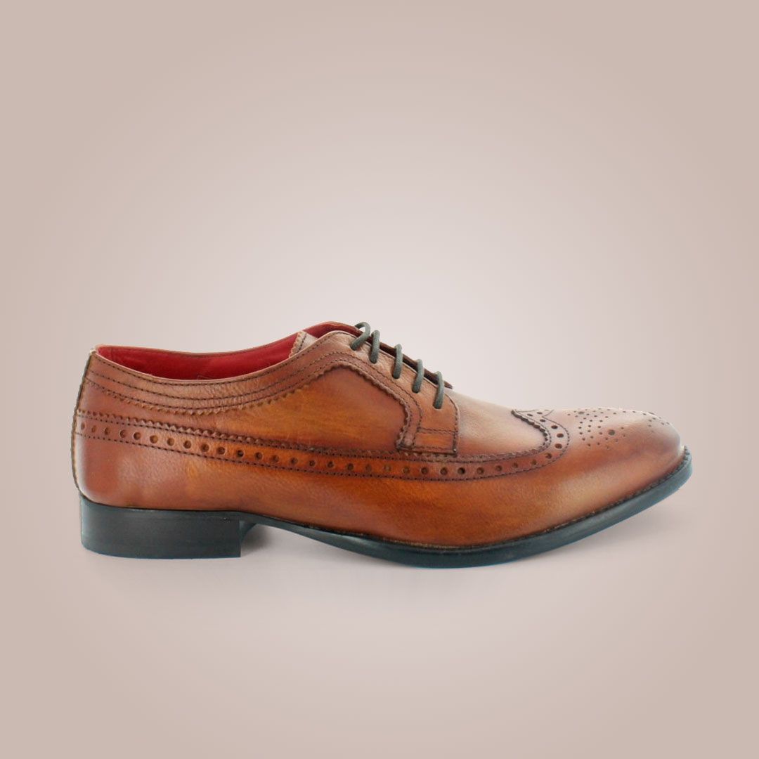 CharlesAger's tweet photo. Add this stylish shoe to your Winter wardrobe.

Shop now: https://t.co/M03ZzRolhP

#BaseLondon https://t.co/DTe6b6cLDw
