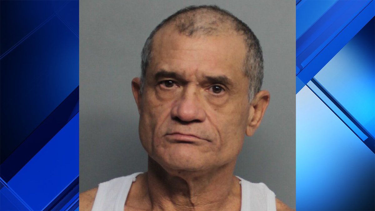 Miami man arrested after Metro PCS employee notices child porn on phone bit.ly/2nbeLF7?utm_so… https://t.co/uCwThbGsFv