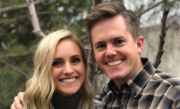 Clevver's tweet photo. Ahhhhh! @elliemecham is pregnant with baby number 3! We are so happy for her and @jaredmecham https://t.co/3kf07cczbv https://t.co/4oQt5wdpQi