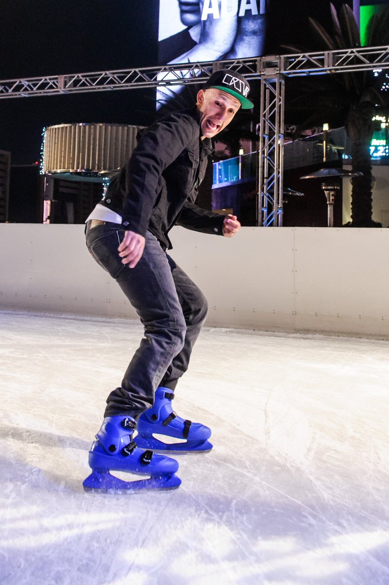 djvice's tweet photo. It’s that time of the year again... get ready to hit the ice with me at The @Cosmopolitan_LV’s Ice Rink on Dec 13th! Back for the 4th year in a row and I can’t wait to skate with my Vegas friends and fam! #ViceOnIce #IceOverLV ⛸ https://t.co/MYhJeiivNA