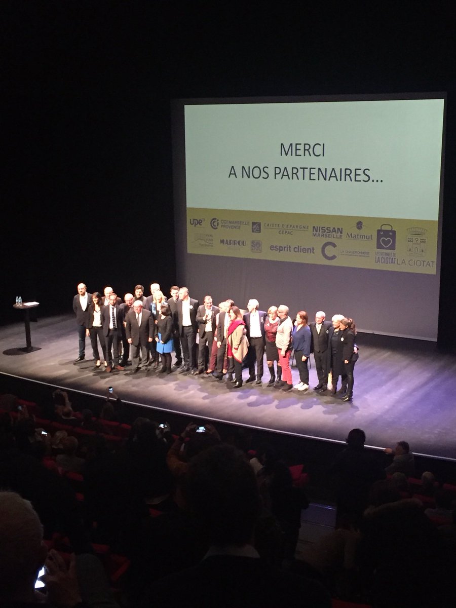 AuroreCassagne's tweet photo. «Agir comme un commerçant et penser comme un centre ville » le mot de la fin @TSESSINE président de @TerredeCommerce https://t.co/Tfuzov2q6B
