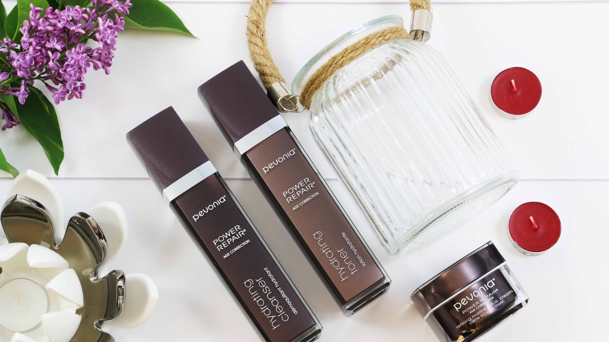 PevoniaUK's tweet photo. Our Power Repair Age Correction Line prevents and visibly repairs wrinkles, pores & elasticity > https://t.co/kERRLSIgtK #Skincare #PevoniaUK #AgeCorrection #Pores #Wrinkles https://t.co/jYMa6119IB