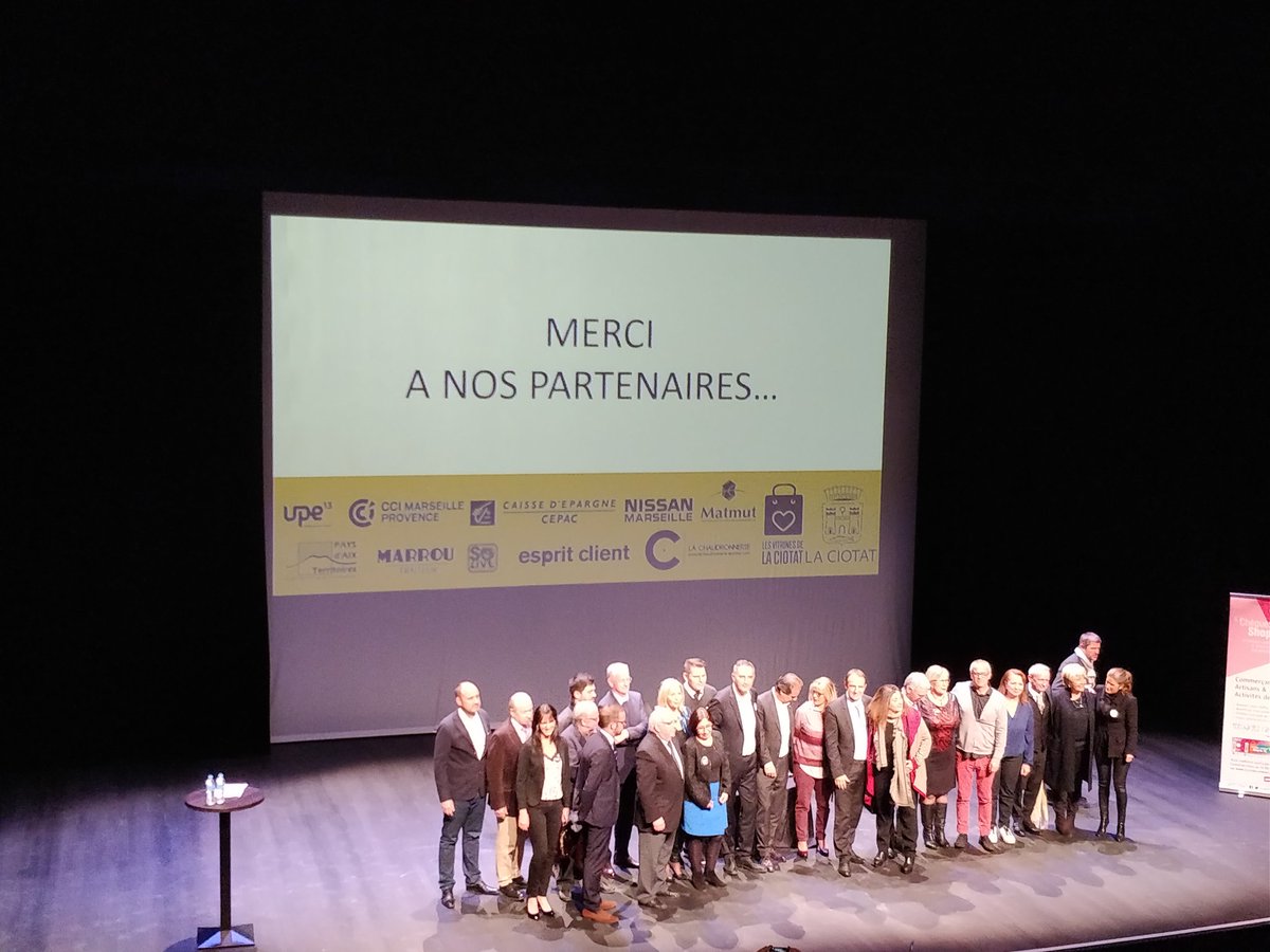 STORLIGUIAN's tweet photo. Encore une  très belle édition de la #nuitducommerce organisée par @TerredeCommerce 👏 à la Ciotat https://t.co/VH4dEWdnfP