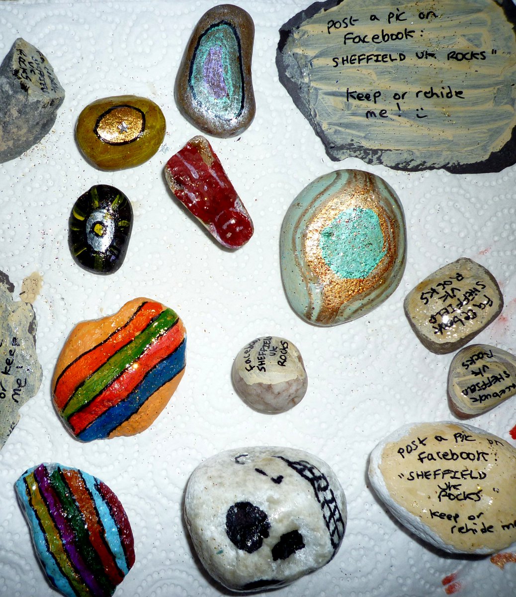 SheffUKRocks's tweet photo. Rocks painted, reday to varnich then unleash on Sheffield! https://t.co/Jc813BUFHE