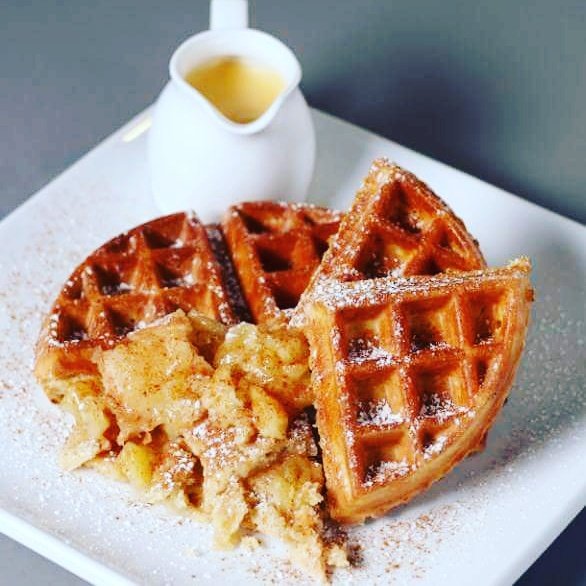 Creamscafebex's tweet photo. Come in out the cold for a warm Winter treat! #FREE hot drink with any Waffle/Bubble Pop Waffle/Crepe/Cookie Dough/Cake purchase. Ts&amp;Cs apply #Bexleyheath https://t.co/8UnSO3o880