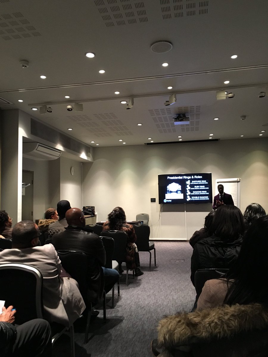 JC1stClassLife's tweet photo. A room full of people wanting to find out how they can become Travel Professionals. #BecomeATravelProfessional #HomeBasedBusiness https://t.co/OGB3h2lZs5