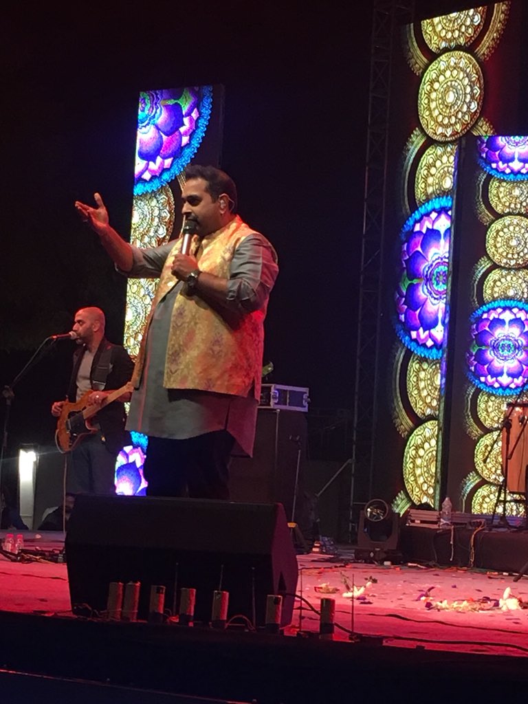 VinodSound_Ahmd's tweet photo. Shankar Mahadevan Live Perfomance At Ahmedabad #JblVt4889 #Sc48 https://t.co/7SrFAtQRvi