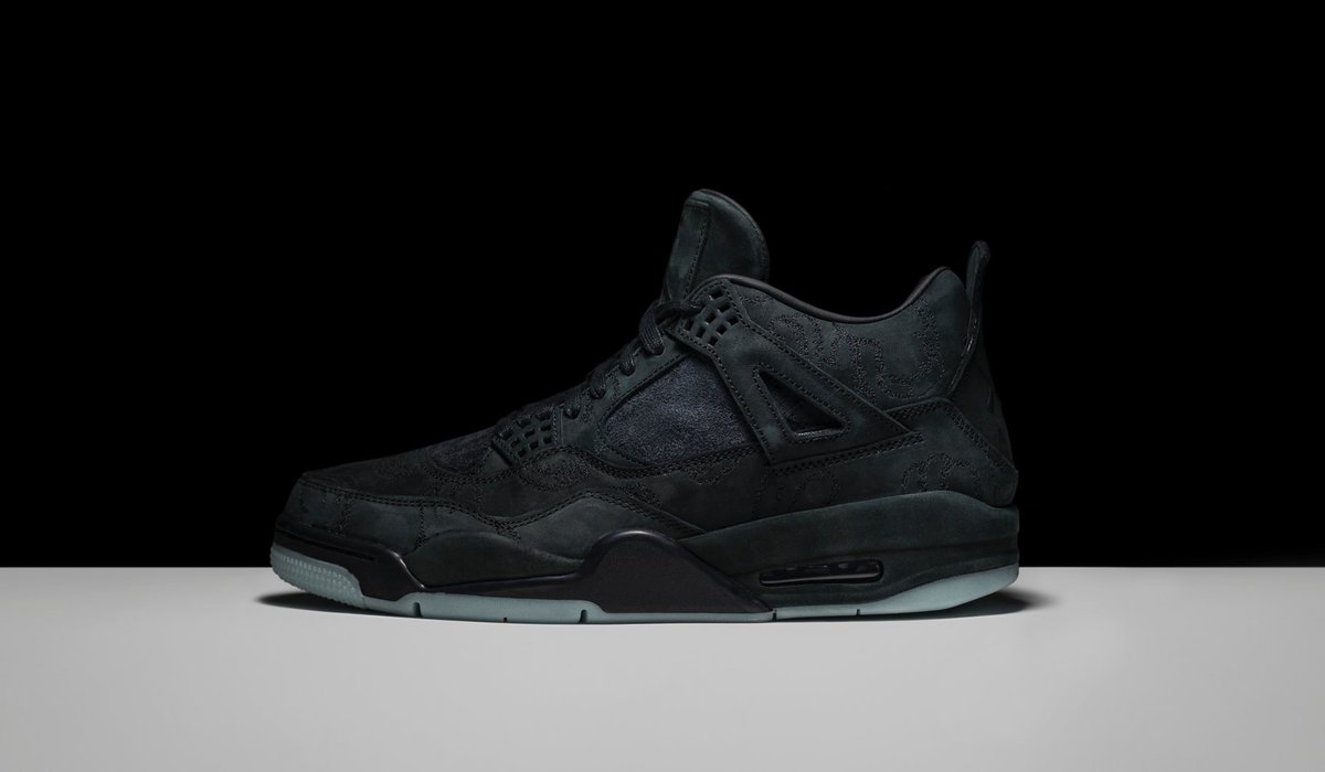 jordan retro 4 kaws price in india