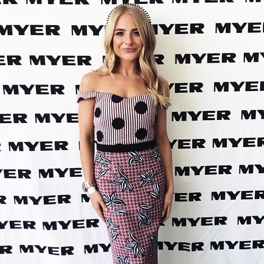 lookbookbtq's tweet photo. @sarsha_cassidy wearing the @asilio.world ‘Royally Matched’ Dress at the @wodongaturfclub last Friday 🤗
Available for hire & purchase
#asilio #asilioworld #lookbook #lookbookboutique #hire #hireme #ootd #fashions #fashionsonthefield #myer #wodongacup #races #raceready #afte… https://t.co/0TxwsKQH6S