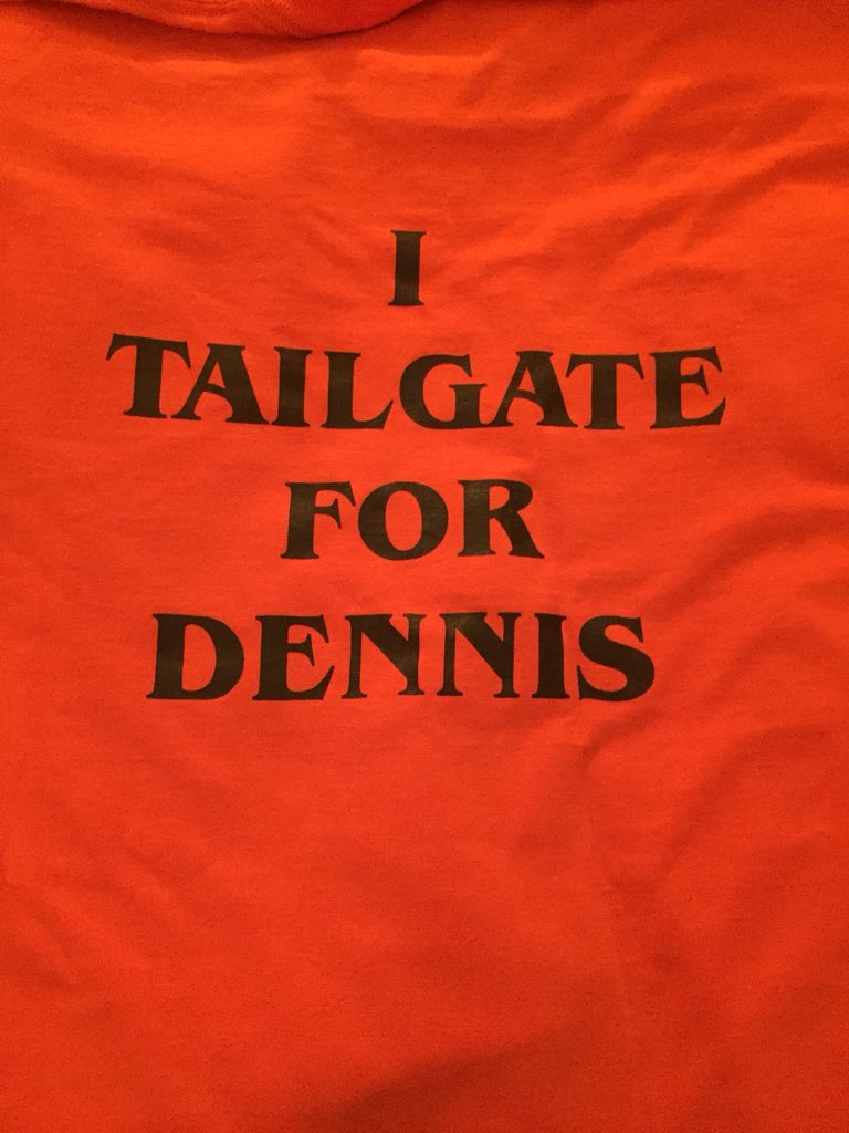 b2_taphouse's tweet photo. @BeavRecruiting Time to dust off our Tailgate State shirts!  #gobeavs #Tailgatestate #HireDennis https://t.co/860KicIAJV