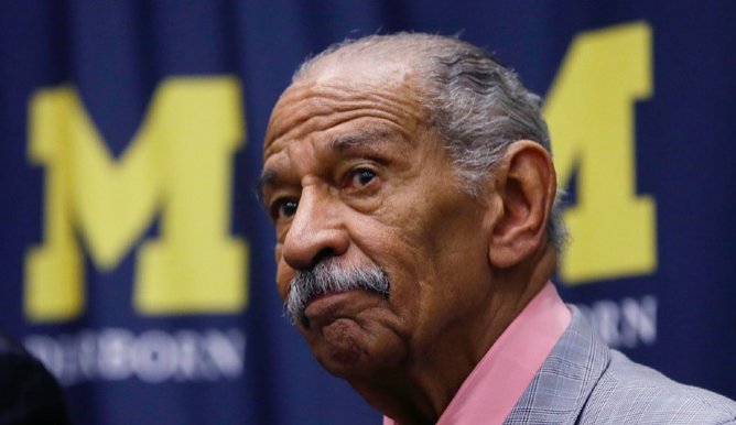 Former Conyers aide: 'Most of us' have seen him in his underwear