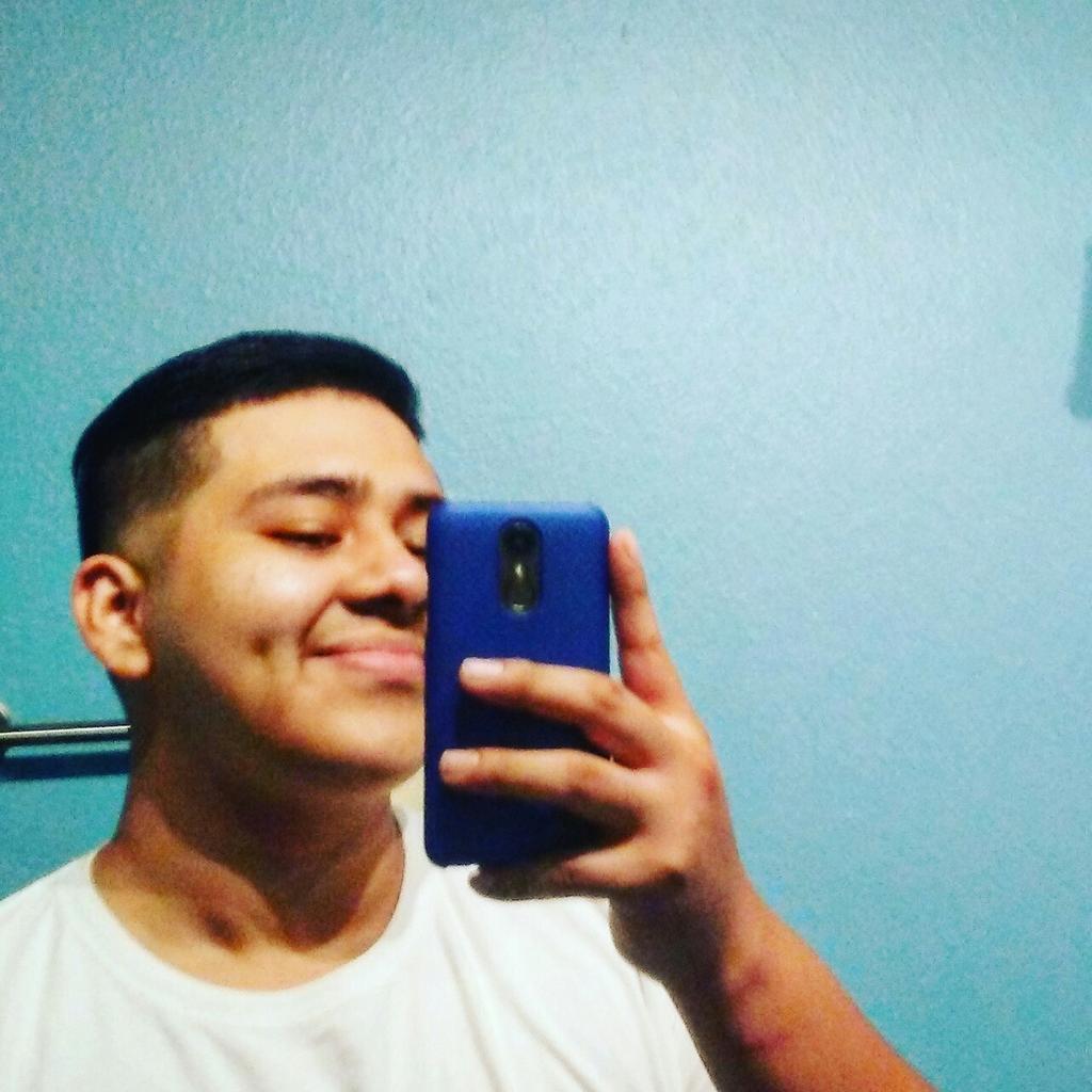 StrappedSamSosa's tweet photo. #FreshFadeTuesday https://t.co/Xoa6iv5WMG