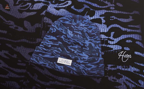 hatersnapback's tweet photo. LOYAL - HATer Camo Beanie - Blue https://t.co/3ZW5d0txVX