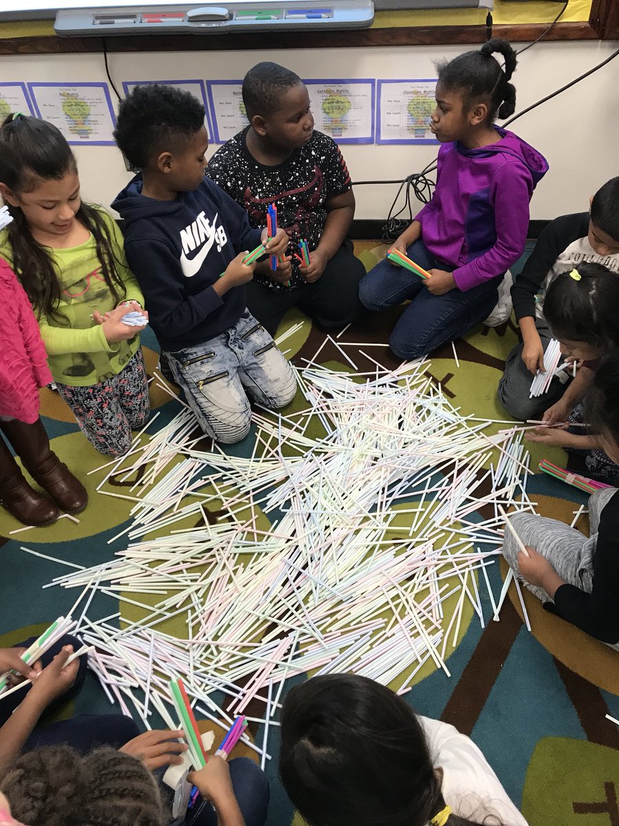 a_kane9's tweet photo. Bundling straws showing tens and hundreds to help learn place value! @rhandrewselem https://t.co/ucnF4LrAYP