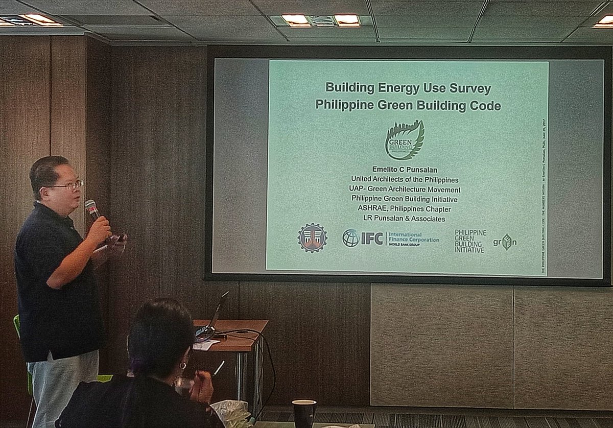 icleiseas's tweet photo. Mel Punsalan of ASHRAE PHL presents Building Energy Use Survey, a tool that #cities can use as basis in crafting their #GreenBuildingCode https://t.co/u75z1e50io