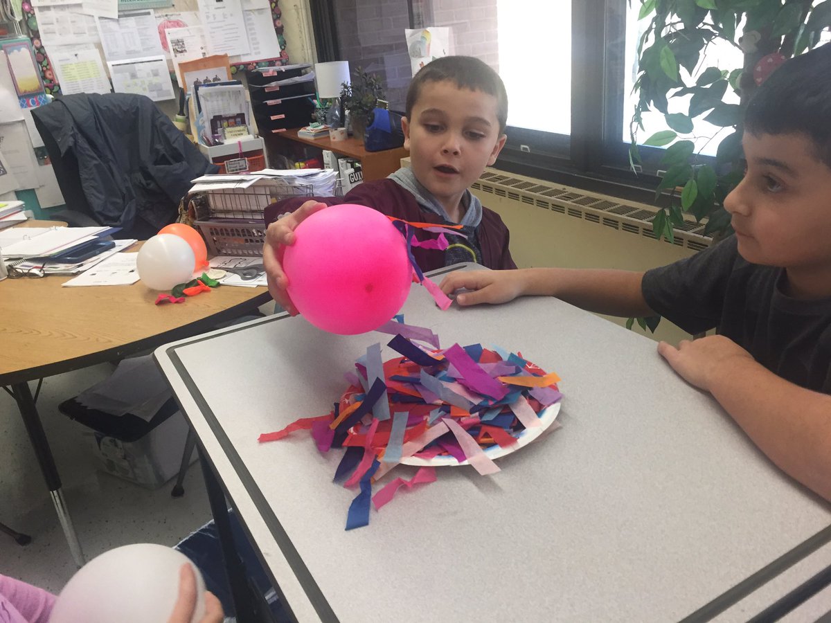 FulmarTornambe's tweet photo. 3rd Grade Science Day! Having fun experimenting with static electricity! https://t.co/oMC2ATCO8h