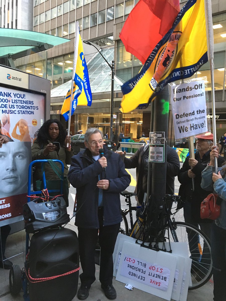LiisaSko's tweet photo. Jean-Claude Parrot speaking on behalf of retired postal workers -@Bill_Morneau hands off pensions! #StopC27 #Cdnpoli #Canlab https://t.co/Epp1V0chY0