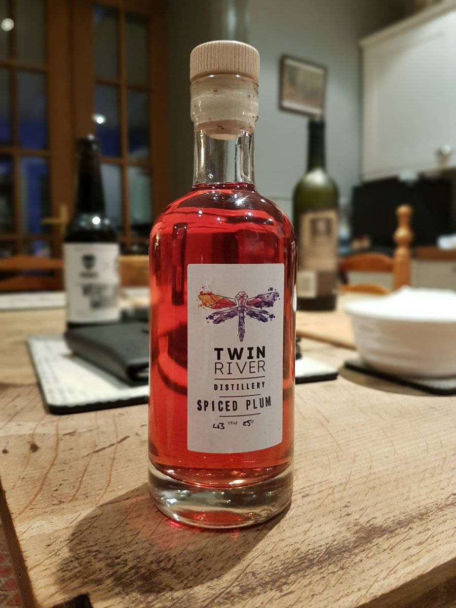 CraftyMongers's tweet photo. Had the pleasure of sampling this @TwinRiverSpirit distillery #gin @AbdnInspired over the weekend. Brought a bottle home for Christmas #alreadyopen
One of many great gins on show https://t.co/ex3FNULWgf