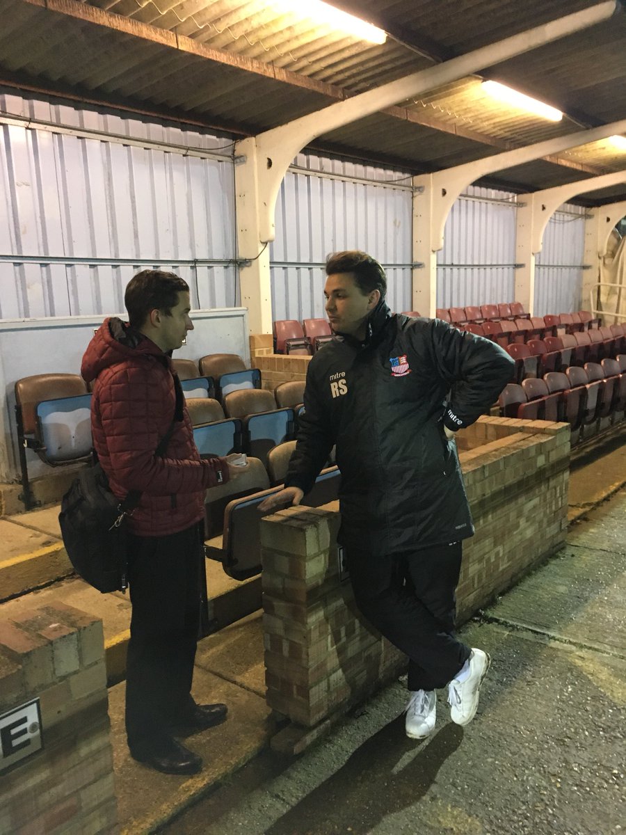 Bowerspitseafc's tweet photo. Media Time for the boss @smallsy_1 - talking with @Danny_Rust10 after tonightโs 4-2 win against Maldon & Tiptree #SMALLSY #UPTHEBOWERS https://t.co/vDpvJB96Re