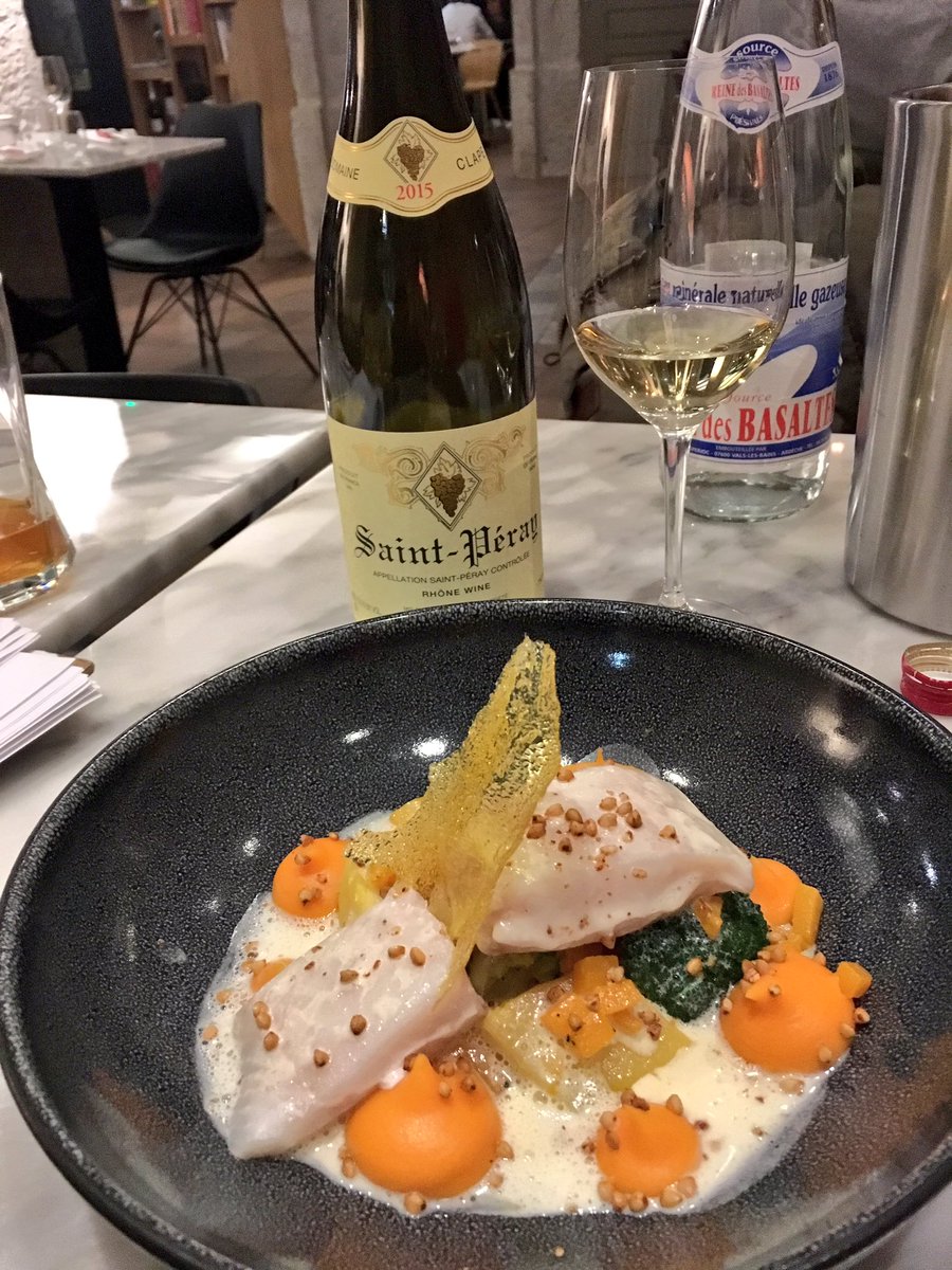 KathrynAndersen's tweet photo. Delicious happenings @laruche07 from the Rhone-focused wine list to the fish! https://t.co/XykgfYRsXz