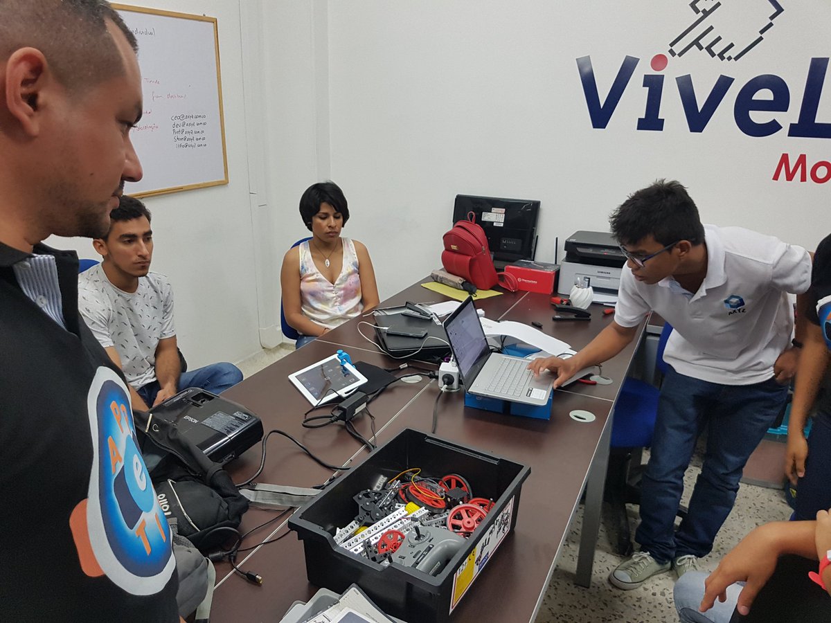 Vivelab Montería tweet media