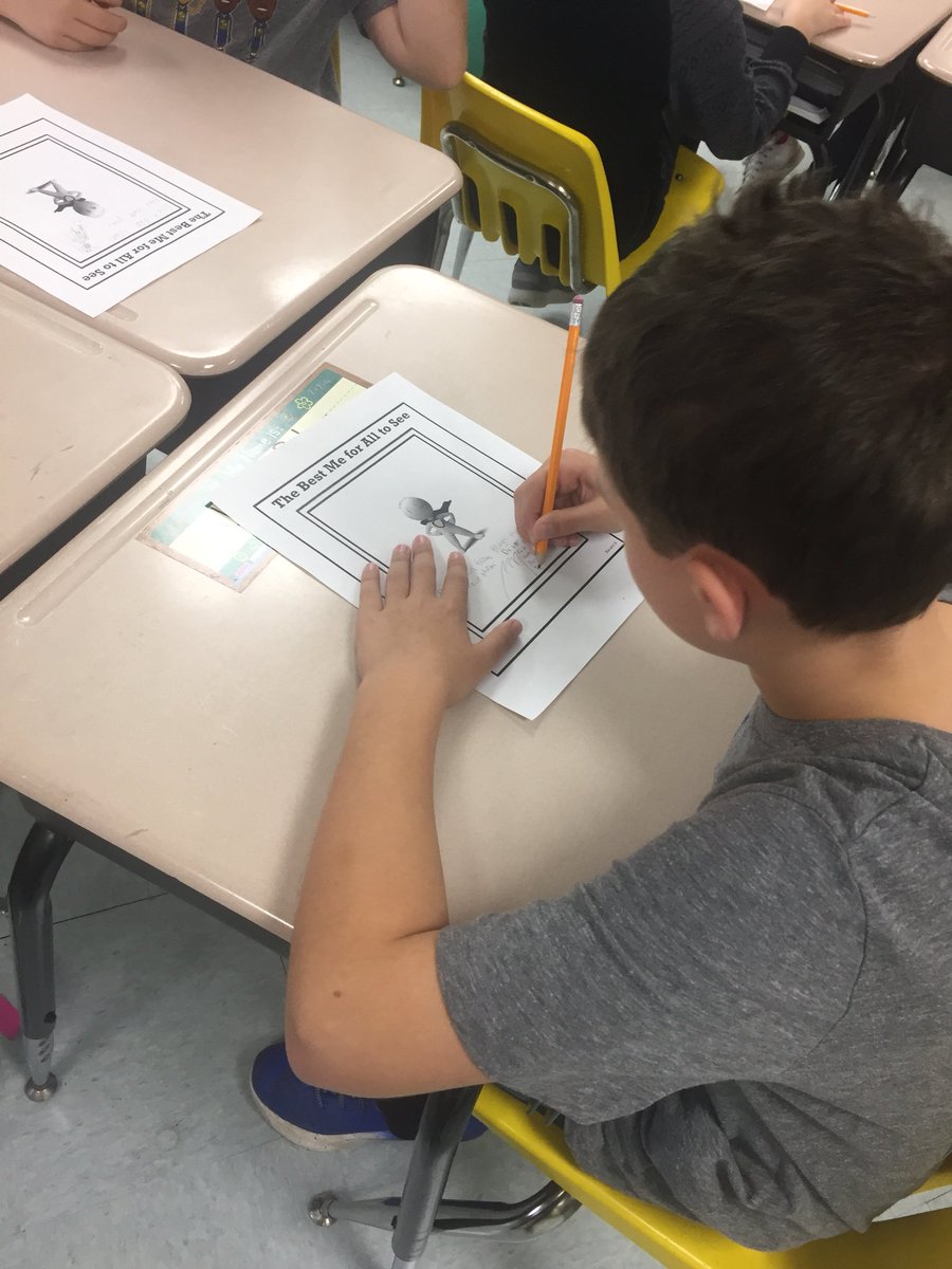 MsAshleyArcuri's tweet photo. 4R uses 10 strategies of resilience to create better versions of ourselves! @MrsJessicaRyan #growingagrowthmindset #doyourbest #Beyourbest https://t.co/g1pjG00GKf