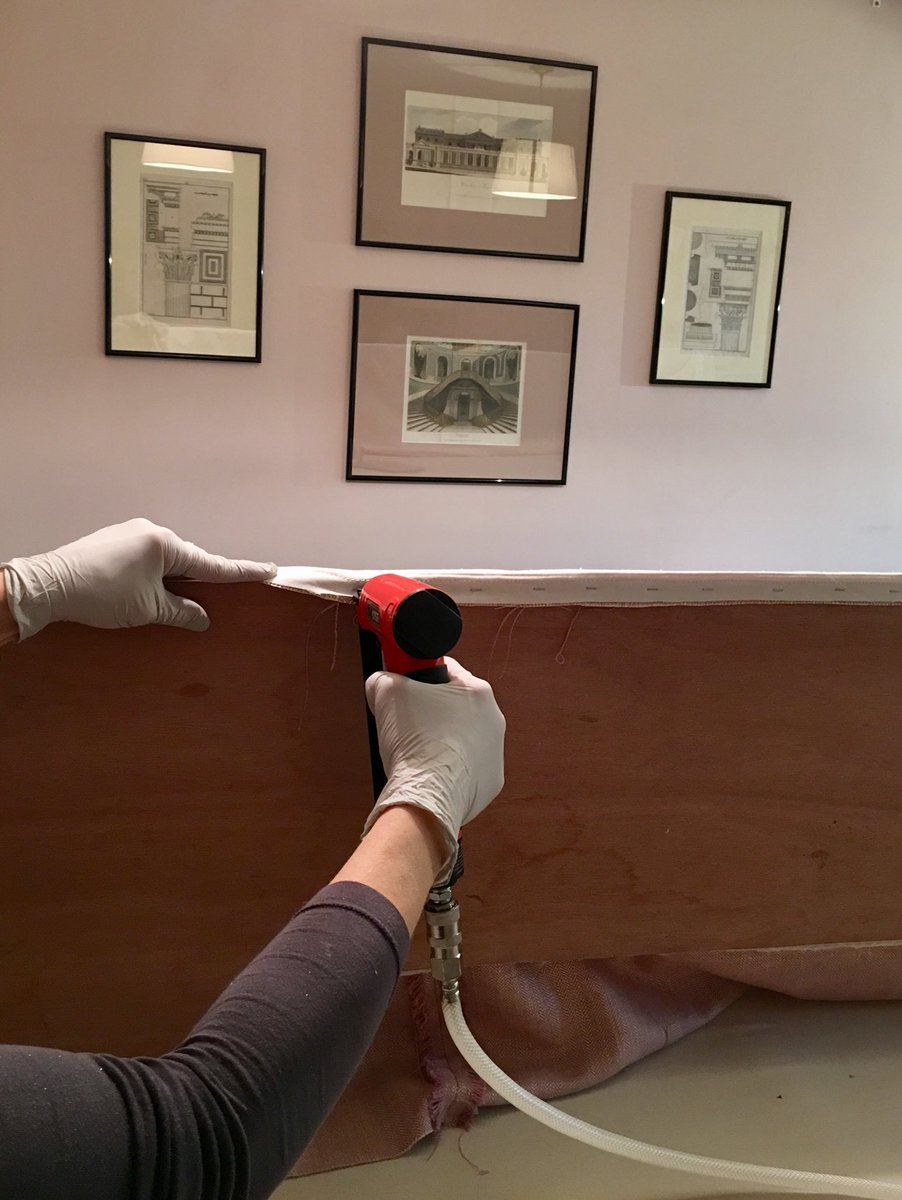 Working on a 2.6m wide pelmet in the studio today using an @Romo_Fabrics linen with an <a href="/NileandYork/">Nile & York</a> lining #upholstery #pelmet #toolsofthetrade #windows