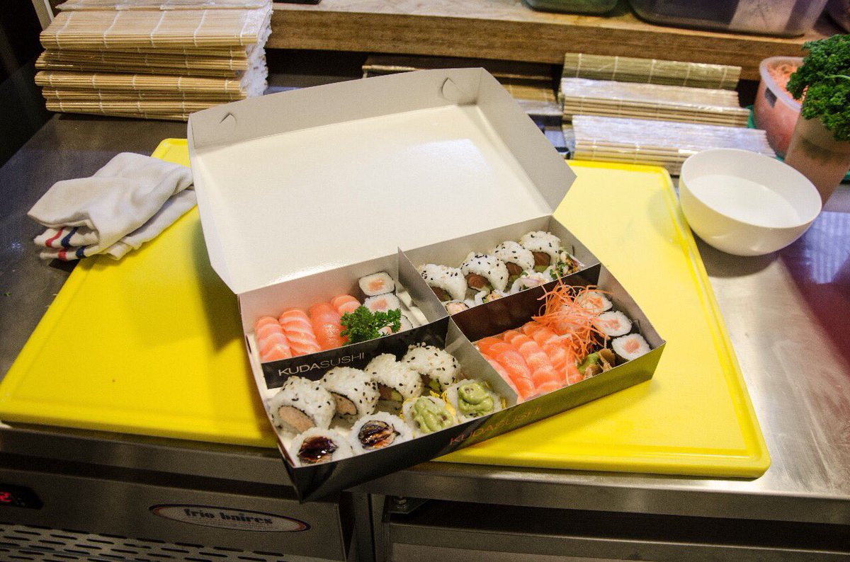 Kudasushi's tweet photo. Hoy te esperamos así! #Kudasushi https://t.co/nomvGJ6IF0