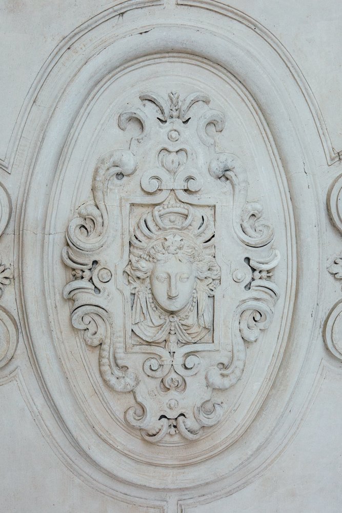 parispics's tweet photo. When walking around Hôtel de Sully in the Marais, remember to look up and capture the historic ceilings! 😀 https://t.co/25yMrhtlhr