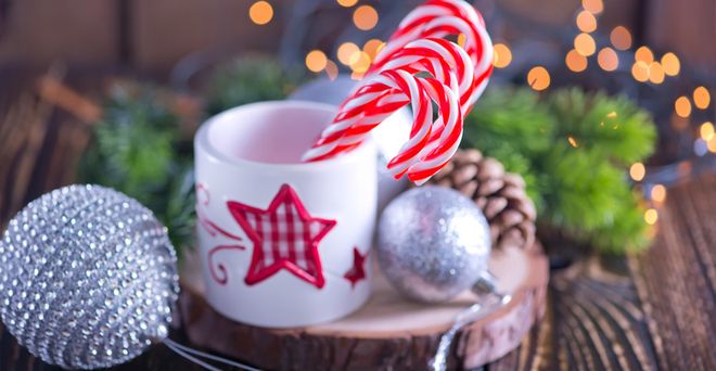 We're nearly into December.... here are some DIY decorations, for a rustic, cosy, or scandi festive look this year...! livinginchiswick.com/christmasblog