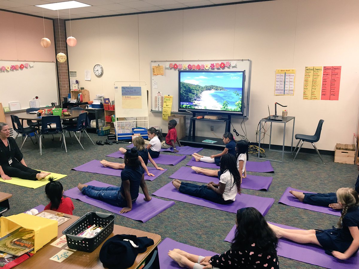 alliehmartin's tweet photo. @KlenkKISD 2nd grade Ss enjoyed their first Network session this morning! #klenkteam https://t.co/NSnrIaMZ1X