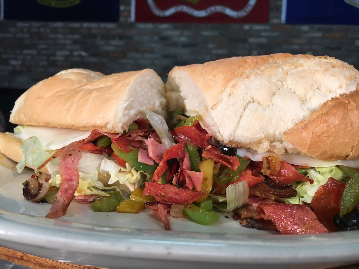 MainStrGrill's tweet photo. The Italian Zonker is ginormously delicious &amp; can take on the biggest appetite #dinnerspecial tonite #italianzonker #lewistonidaho #lcvalley https://t.co/YMgQcIQqdt