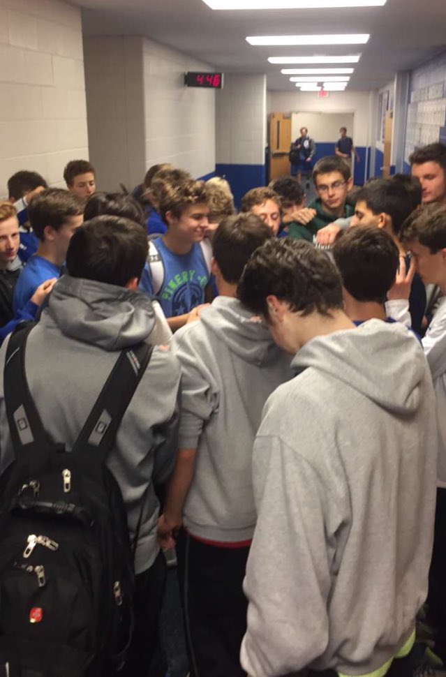 CCXCandTF's tweet photo. CHAMPIONS ARE MADE IN THE OFFSEASON!!! The CC distance track team officially started their winter conditioning and strength program today with their first practice!! From now on, they’ll practice every day to prepare themselves for the upcoming season in the spring! #CCTrack https://t.co/MJv8KH22Rj