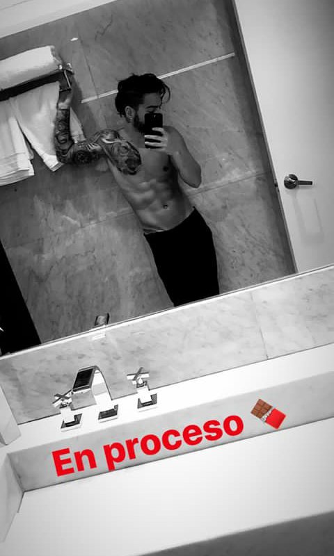 Maluma_Caracas's tweet photo. #BUENASNOCHES #MALUMA MALUMABABY #MALUMAHISTORY #JLLA #23 #FAME #BABY #SEXYBOY #GOODNITGH #SMILE #BEAUTIFUL #BOY #NIGTH #GYMTIME @maluma MALUMA MALUMA https://t.co/vVYTnghDSP