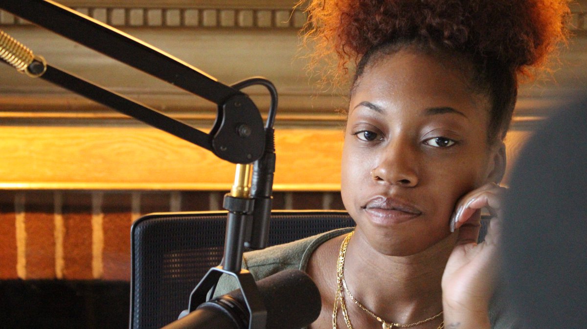 Najaya Royal is live with 300 on WNHU  88.7 FM!
Playing the music we love!
wnhu.org