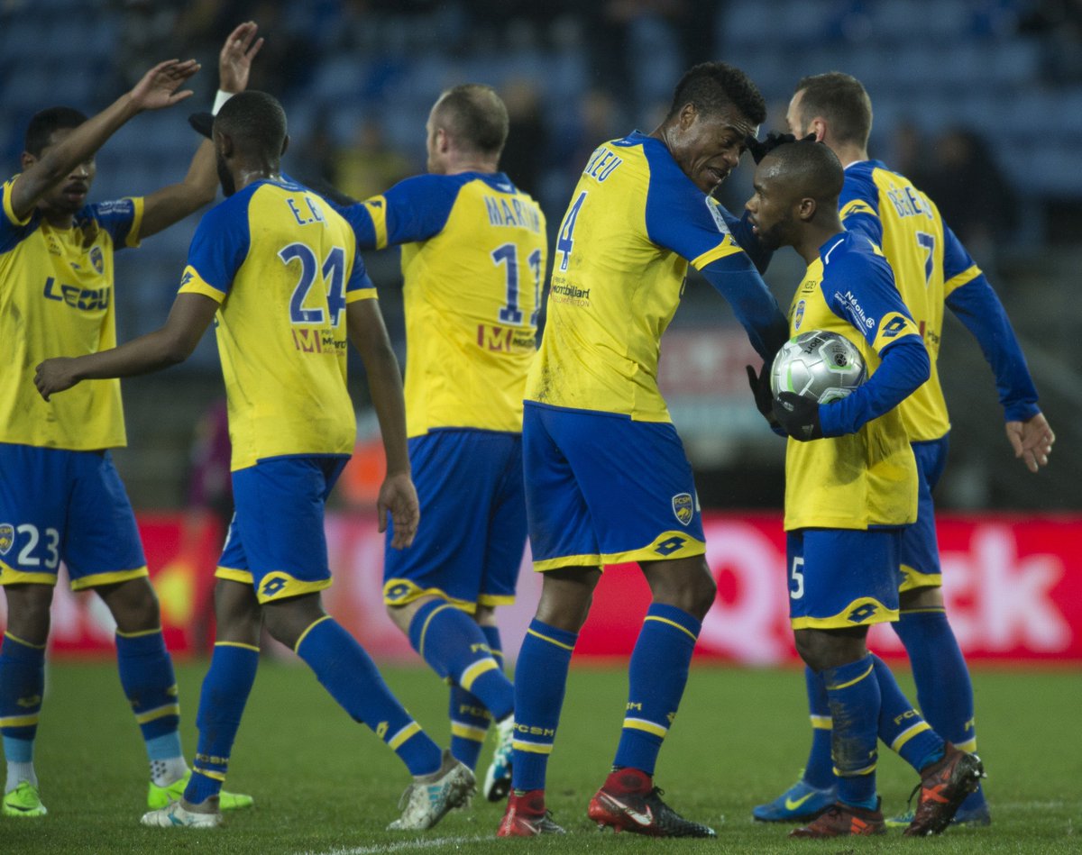 FCSM_live's tweet photo. 😀 You know what ? Victory against @VAFC tonight at #Bonal ! (3-1) #FCSMVAFC #GoFCSM
► https://t.co/2egjAyLp2m https://t.co/O29FfknrPr