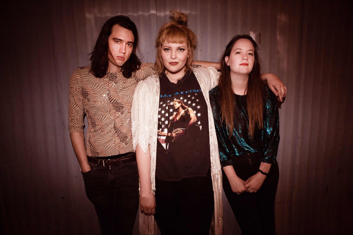 ✨THREE DAYS✨they’re fresh off their European and western tours and  got some licks to show ya 👅 Mise en Scene <a href="/thatgoodwill/">The Good Will</a>