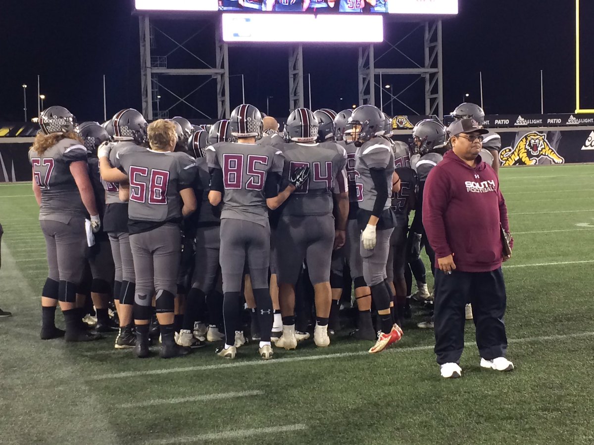 .<a href="/SouthFBall/">South Football</a> Timeout. 2:47 to go. 17-14 Lions