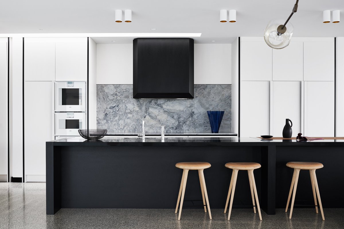 HomeAdore's tweet photo. Williamstown House by Fiona Lynch | https://t.co/hyLgQHO2B7
Please RT #architecture #interiordesign https://t.co/7sjDhfIGS9