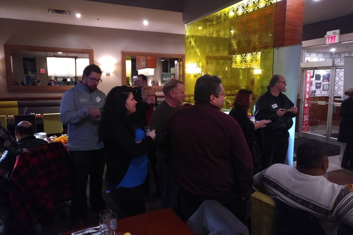 We're here for @ChamberCornwall Pub Nite at @auvieuxduluth. https://t.co/2zgXV5im3v