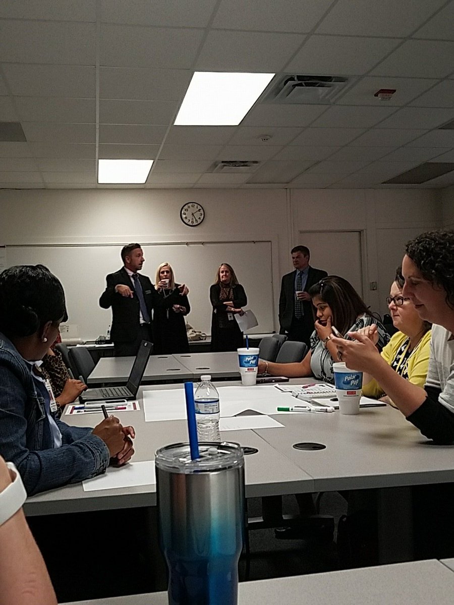 angekinspired's tweet photo. Ready for some serious learning! #apeveningseries #AISDGOTTALENT  #WilliamsProud  @F1Medina @AISDSupt https://t.co/yso5kAoAgI