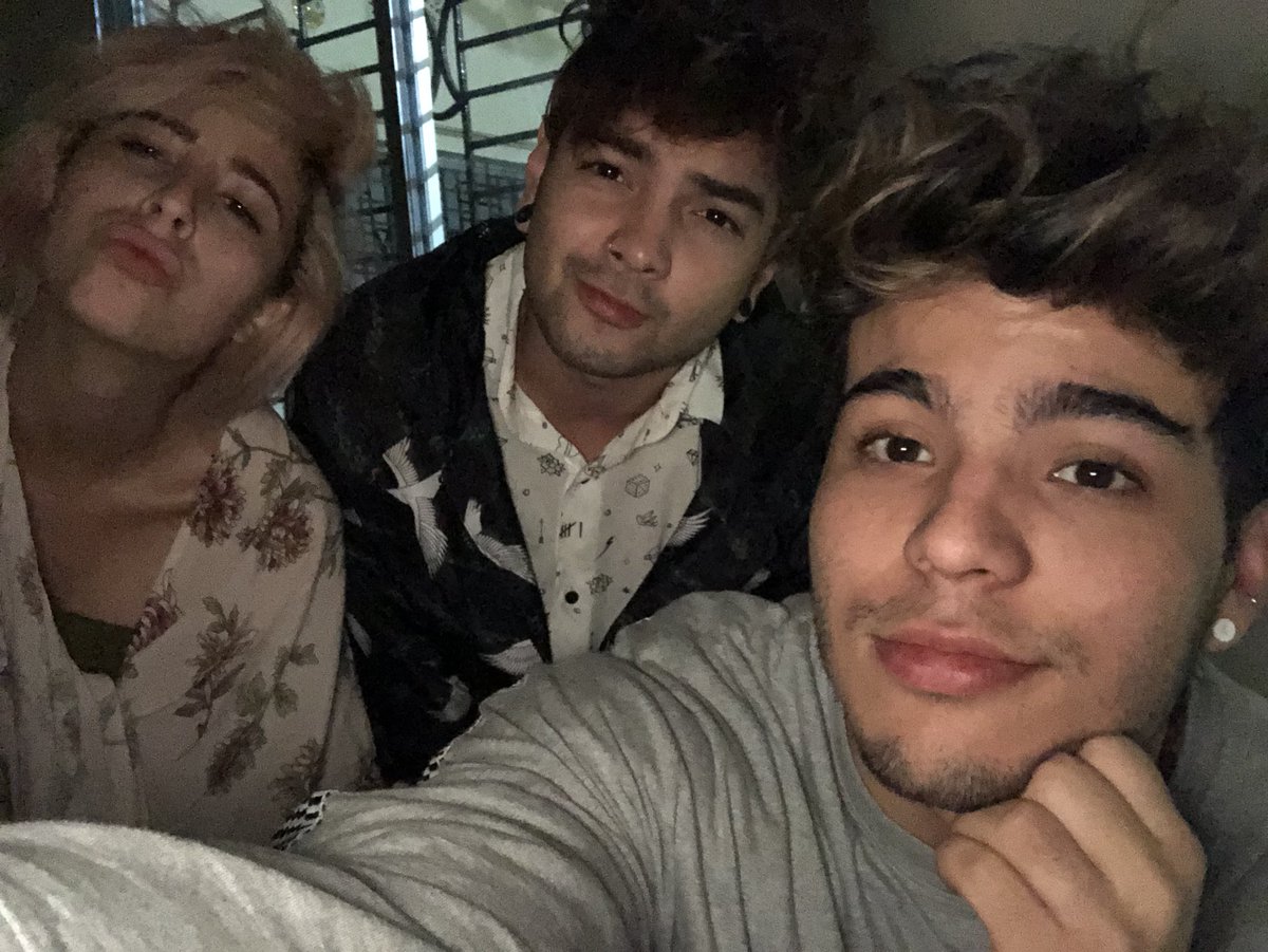 villalobossebas's tweet photo. Hoy estamos aquí, al otro lado del mundo, lejos de casa pero sintiendo su apoyo tan cerca, como si estuviéramos en ella. ¡Muchas, muchas gracias! 

Estamos dando pasos importantes.

Juntos. 

🇧🇩 #LoveArmyForRohingya 🇧🇩 https://t.co/M1UF0Eo0Eu