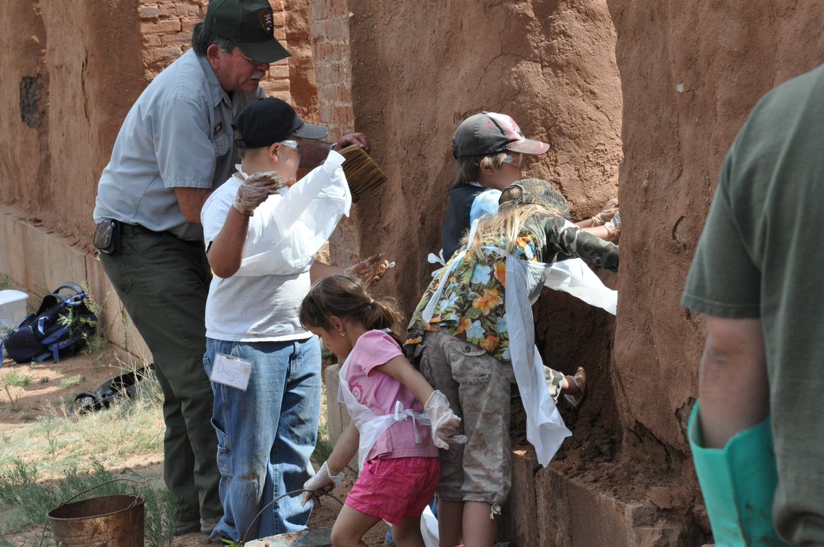 wnpa1938's tweet photo. Get your #JuniorRanger stories here! This time, let's look at #FortUnion National Monument: https://t.co/bgPgkWz609 #WNPAGivingTuesday #GivingTuesday https://t.co/ccfPu383bq