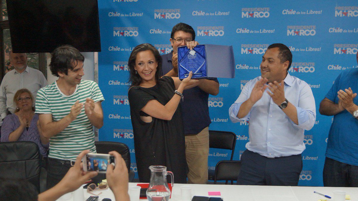 progresistas_cl's tweet photo. En ampliado regional del PRO homenajeamos a @mariseka, la diputada progresista que empujará y profundizará las reformas desde el Congreso. ¡Estamos orgullosos de tu triunfo! https://t.co/zjYbPotEYK